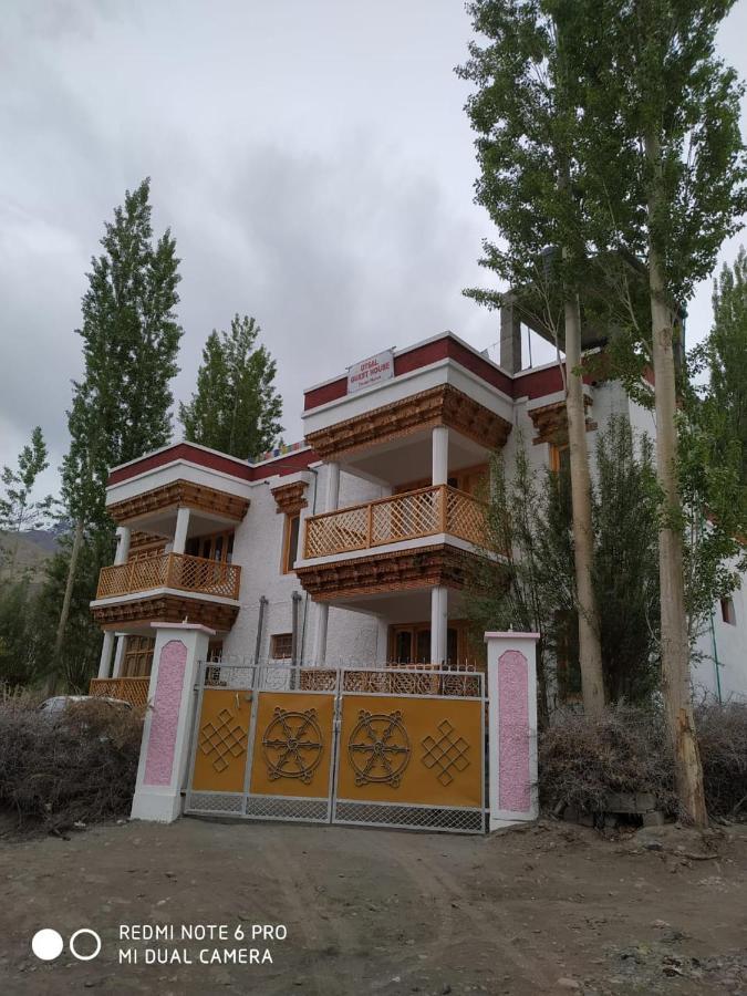 Otsal Guest House Nubra Deskit Exterior foto